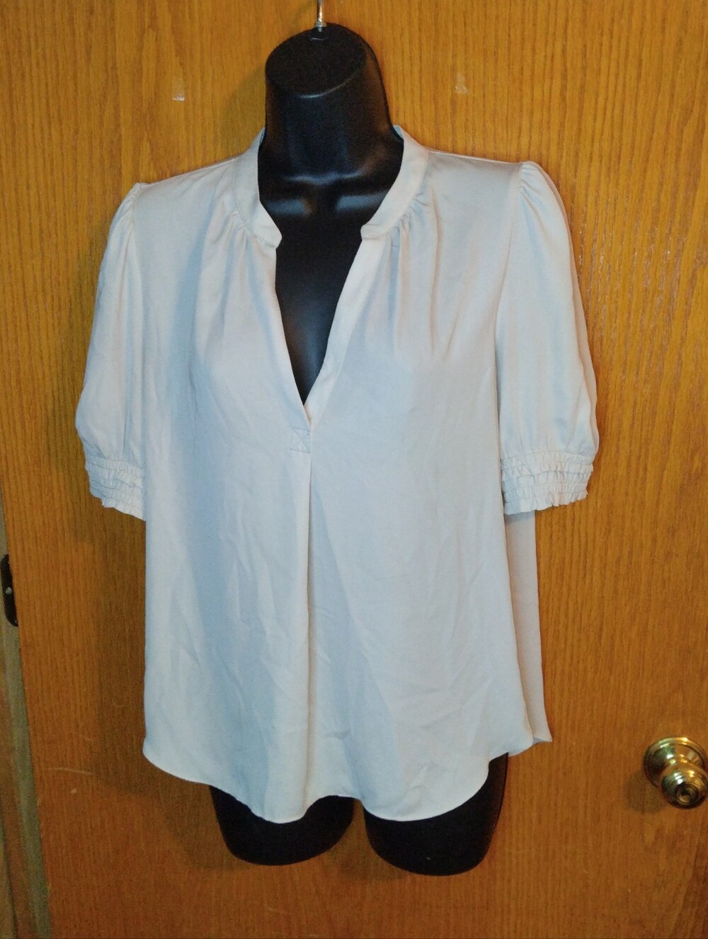 Current Air V-Neck Short Puff Sleeve Blouse Size S